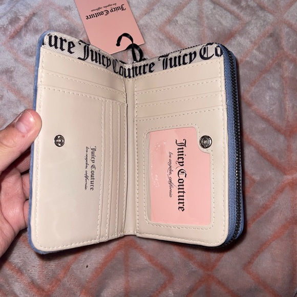 Juicy Couture Slate Blue Velour wallet - Picture 5 of 7